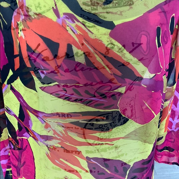 Vibrant Multicolor Women's Top - Picture 5 of 8